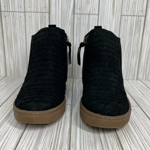 SÖFFT Slayton Black Wedge Bootie Size 8.5 - Picture 3 of 14